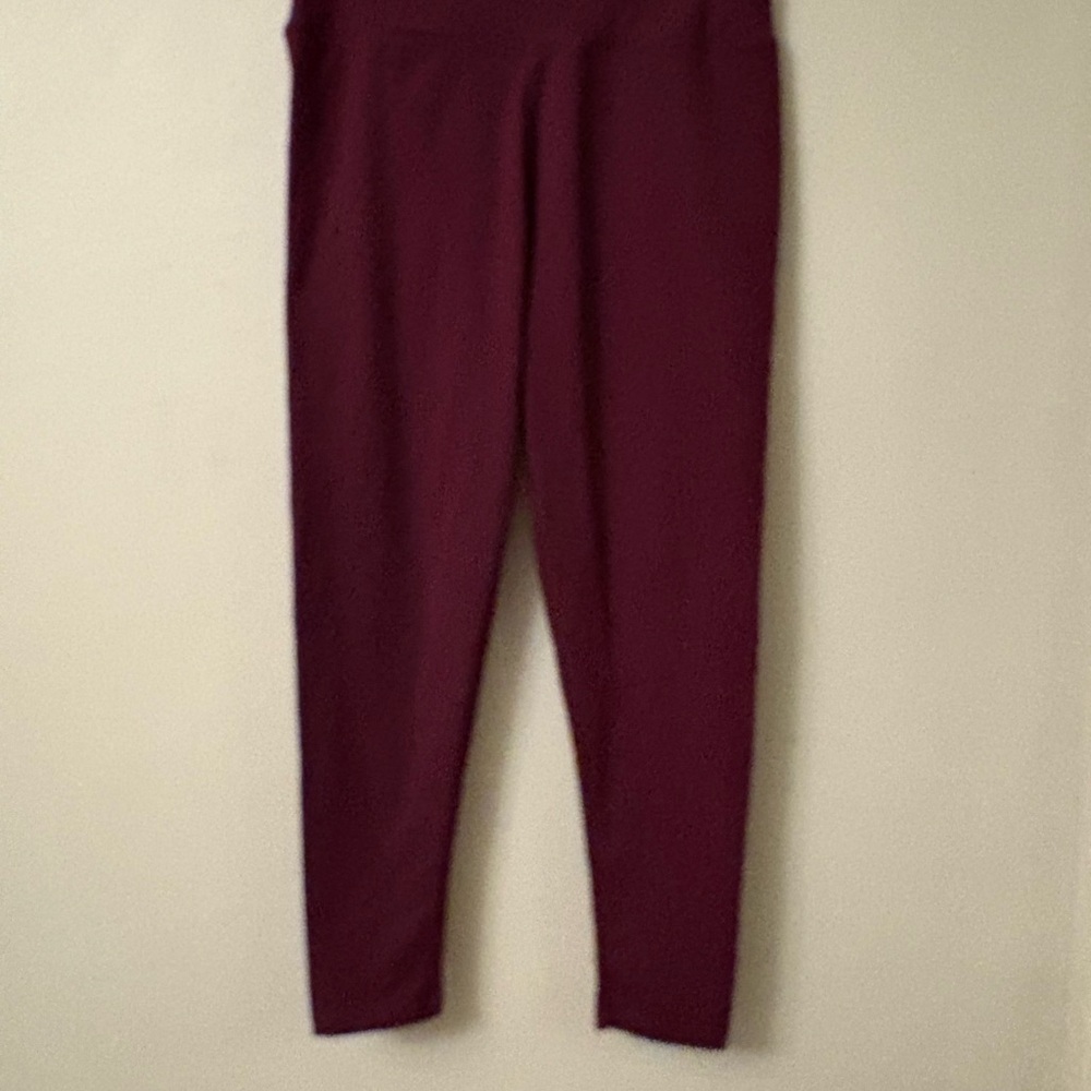 5/$25 Yoga Tights